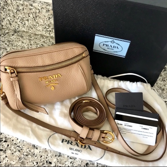 SOLD ⭐️⭐️⭐️ PRADA crossbody/belt bag - Picture 2 of 6